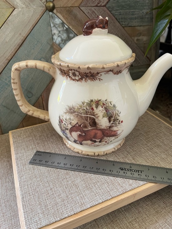 Cracker Barrel Other - Cracker Barrel Ceramic Fox Teapot in Cream and Brown